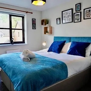  Holiday home 2 Bed With Parking And Netflix United Kingdom